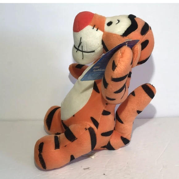 Disney SEGA Tigger Plush 11” Sega Winnie Pooh - Picture 4 of 9
